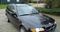 BMW 330iX Touring 2001 001